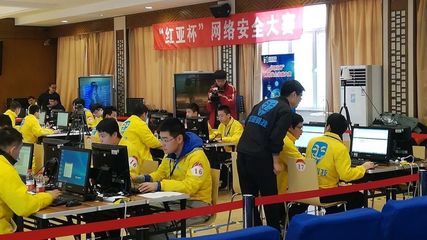 上海商業(yè)會(huì)計(jì)學(xué)校中本貫通專業(yè) 培養(yǎng)網(wǎng)絡(luò)技術(shù)服務(wù)精英的搖籃